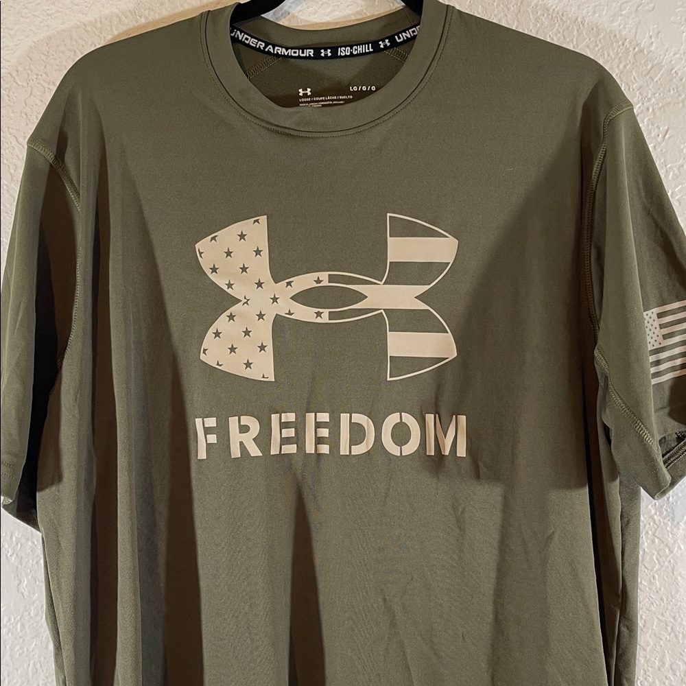 Under Armour Men's New Freedom Iso-chill Short Sleeve T-Shirt Size Large - Picture 3 of 9